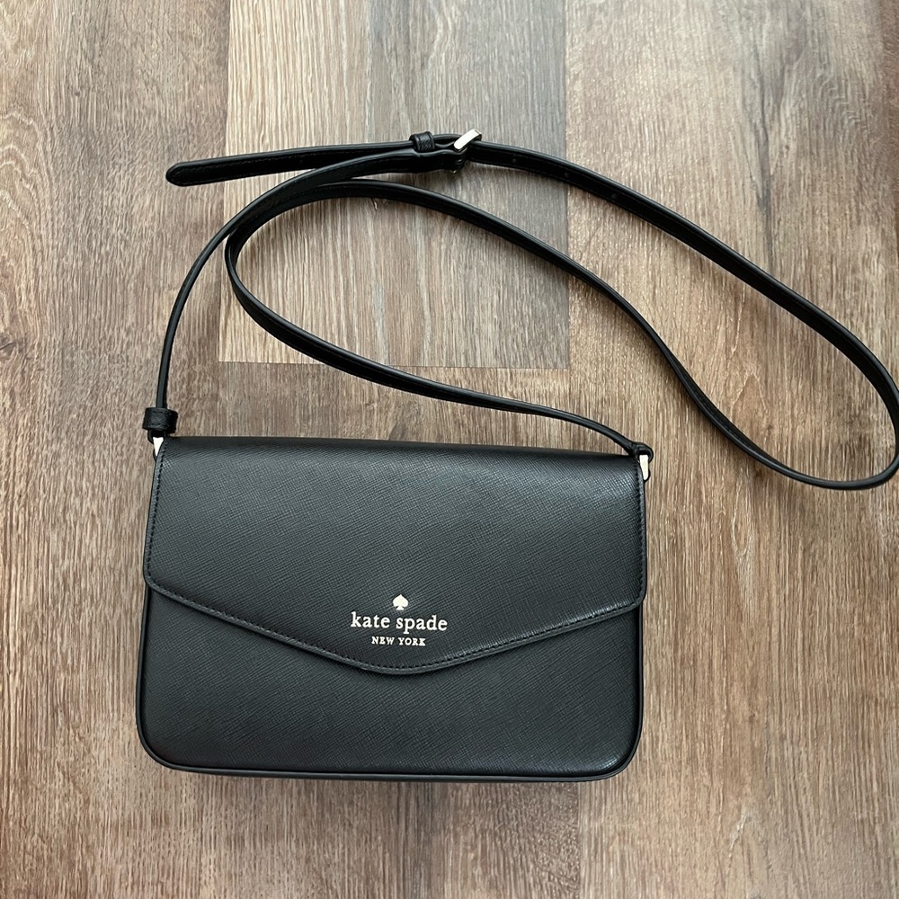 Black Kate Spade Sadie Envelope Crossbody